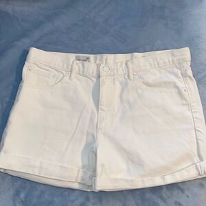 Gap jean shorts, white. Size 31. Like new